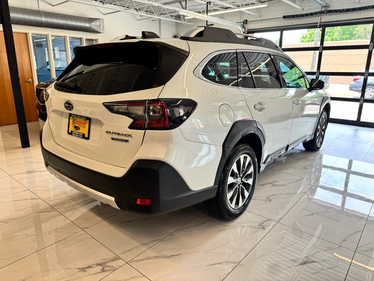 Subaru Outback Touring CVT 2023