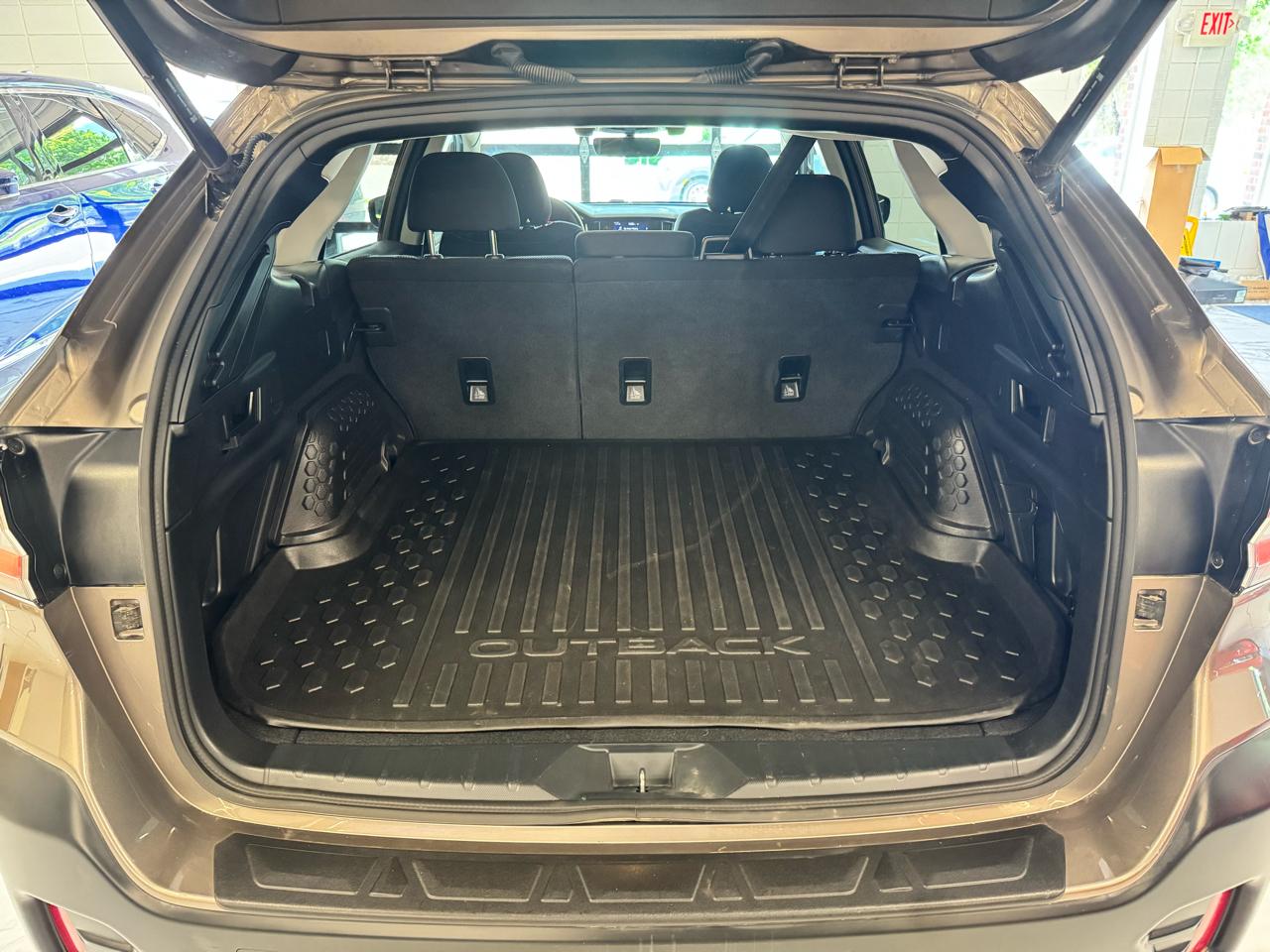 Subaru Outback Premium CVT 2022
