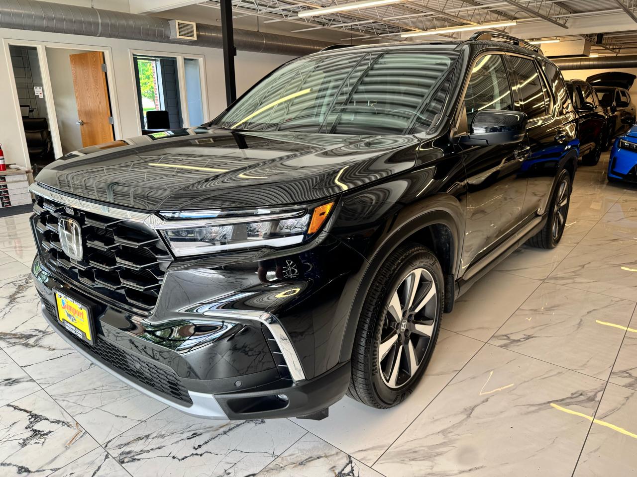Honda Pilot Elite AWD 2023