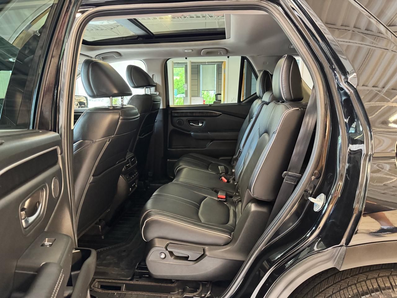Honda Pilot Elite AWD 2023