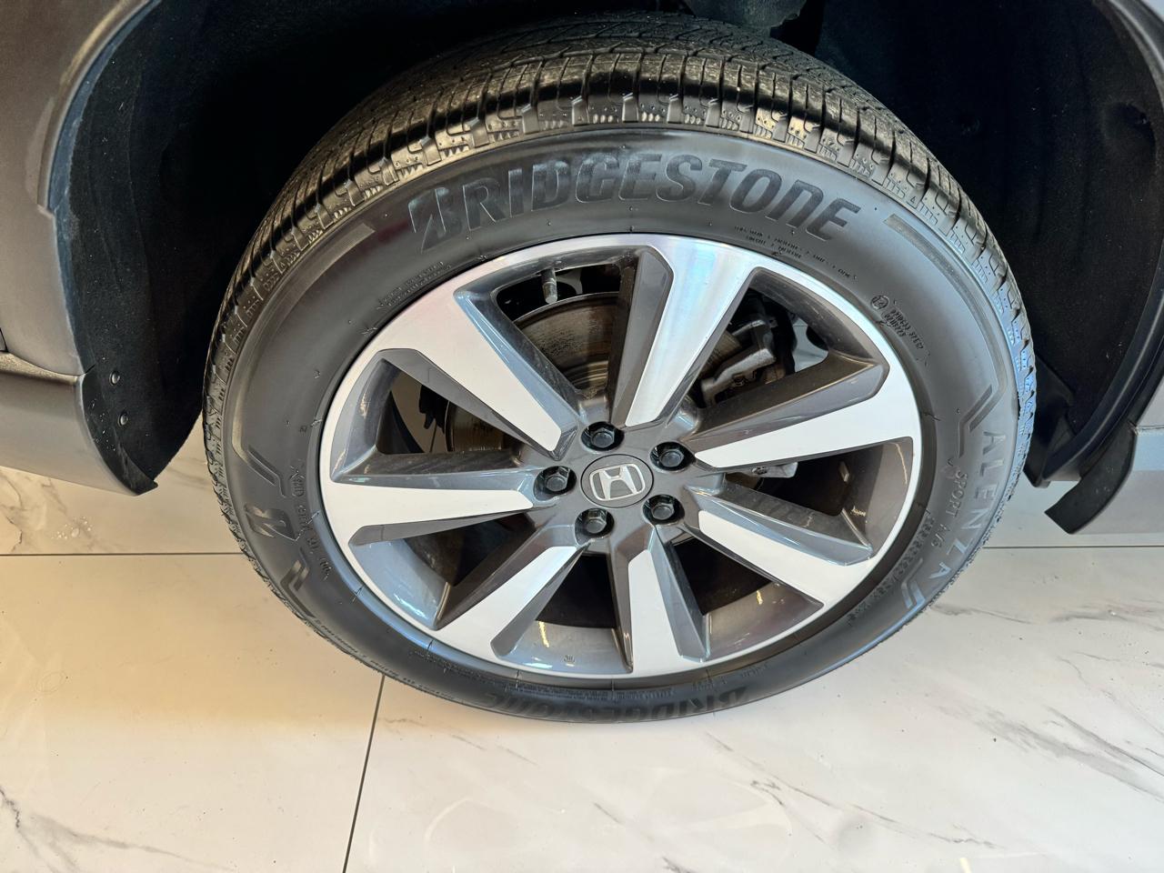 Honda Pilot Elite AWD 2023