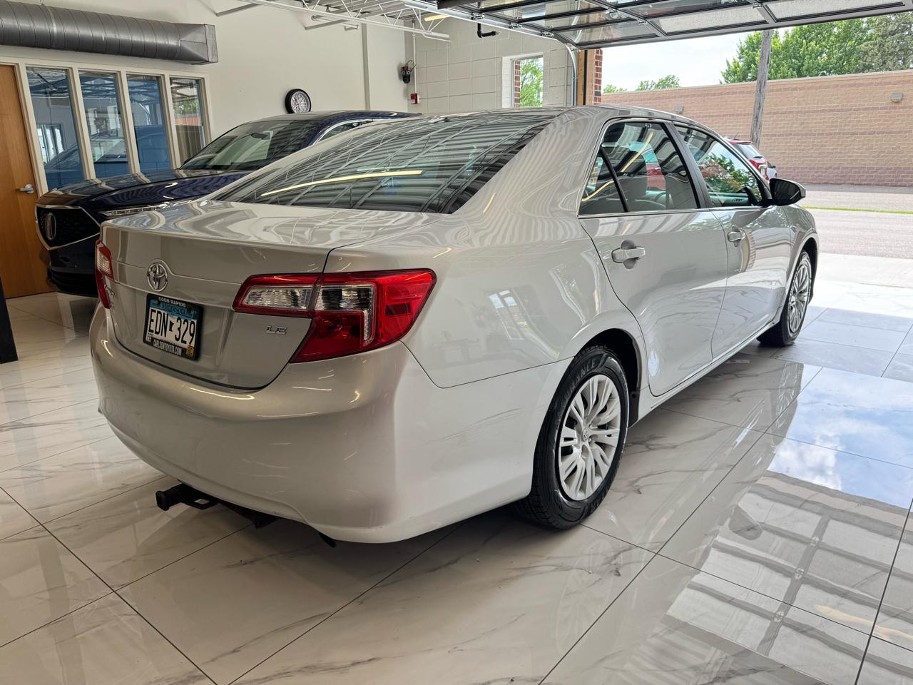 Toyota Camry 2014.5 4dr Sdn I4 Auto SE Sport (Natl) 2014
