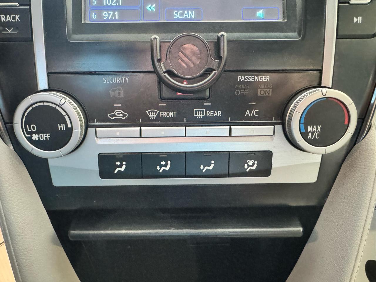 Toyota Camry 2014.5 4dr Sdn I4 Auto SE Sport (Natl) 2014