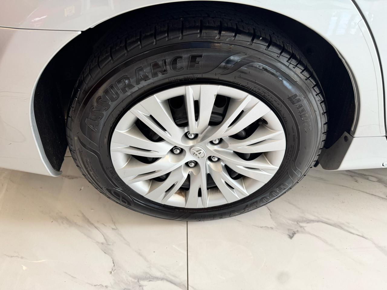 Toyota Camry 2014.5 4dr Sdn I4 Auto SE Sport (Natl) 2014