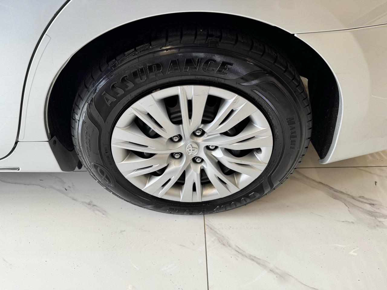 Toyota Camry 2014.5 4dr Sdn I4 Auto SE Sport (Natl) 2014