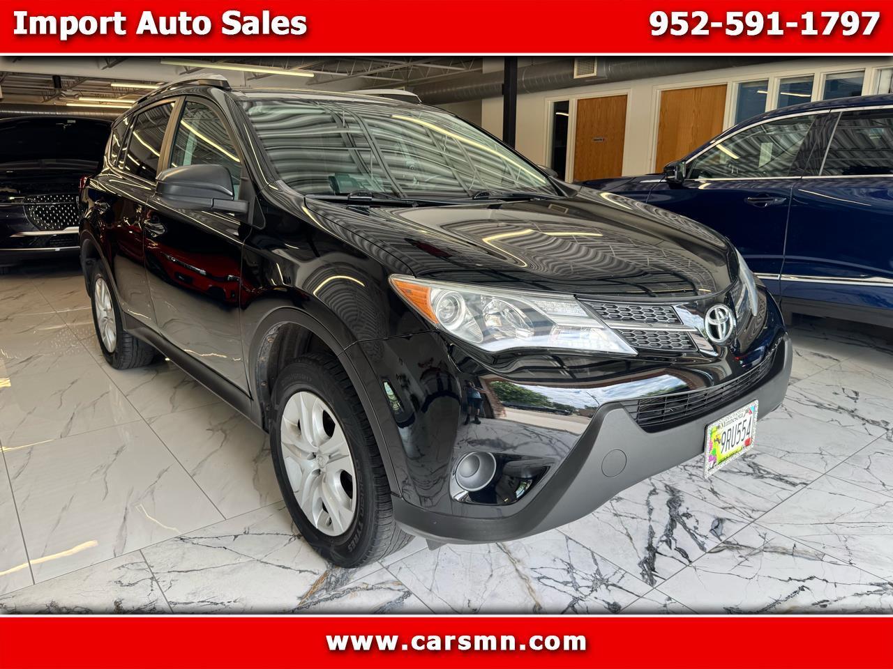 Toyota RAV4 AWD 4dr LE (Natl) 2013