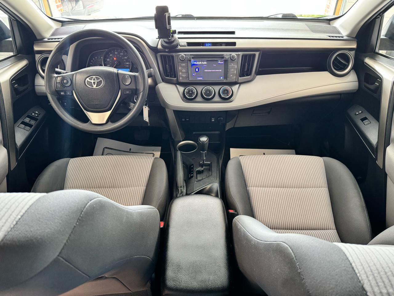 Toyota RAV4 AWD 4dr LE (Natl) 2013
