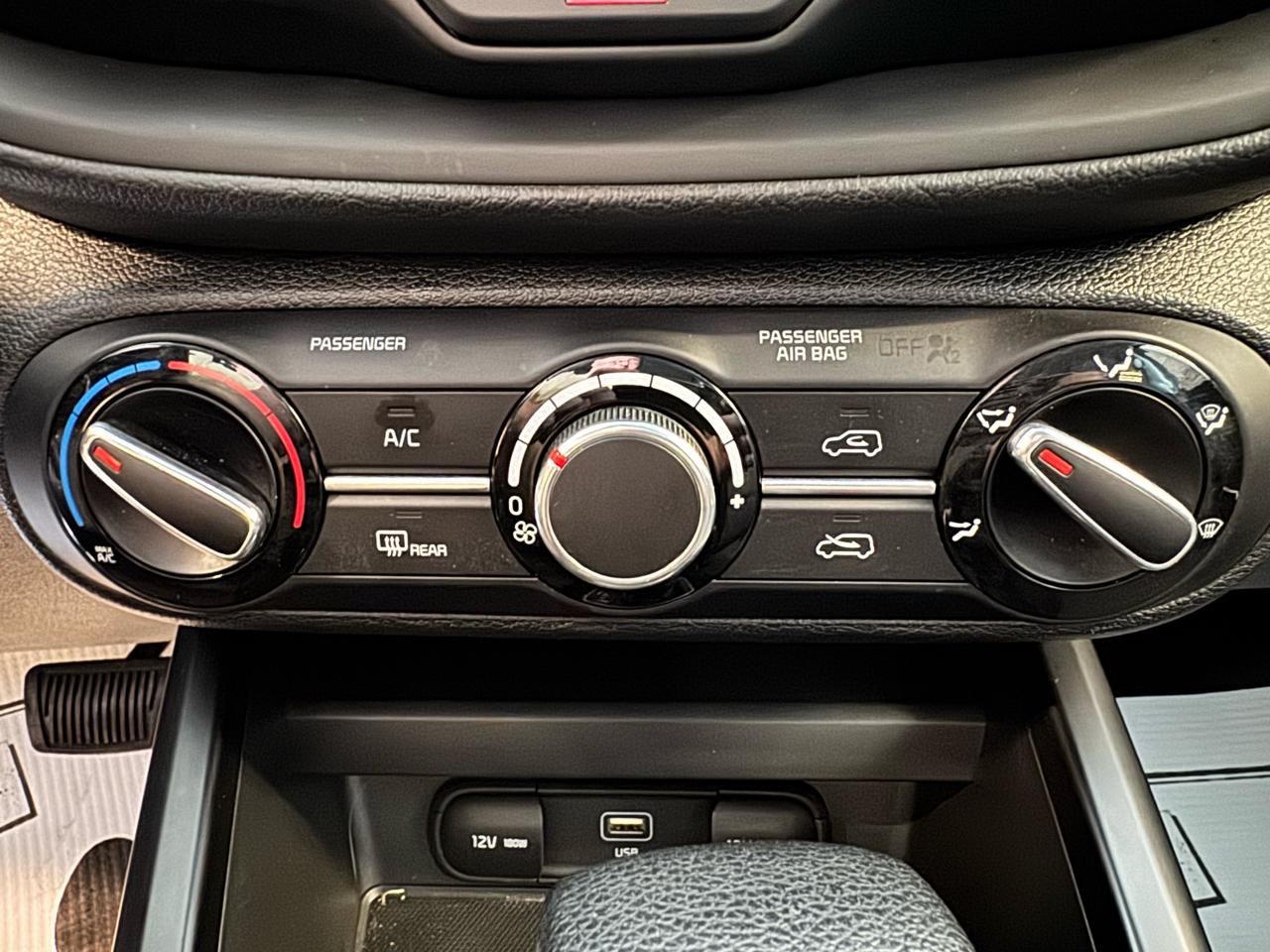 Kia Soul LX IVT 2023
