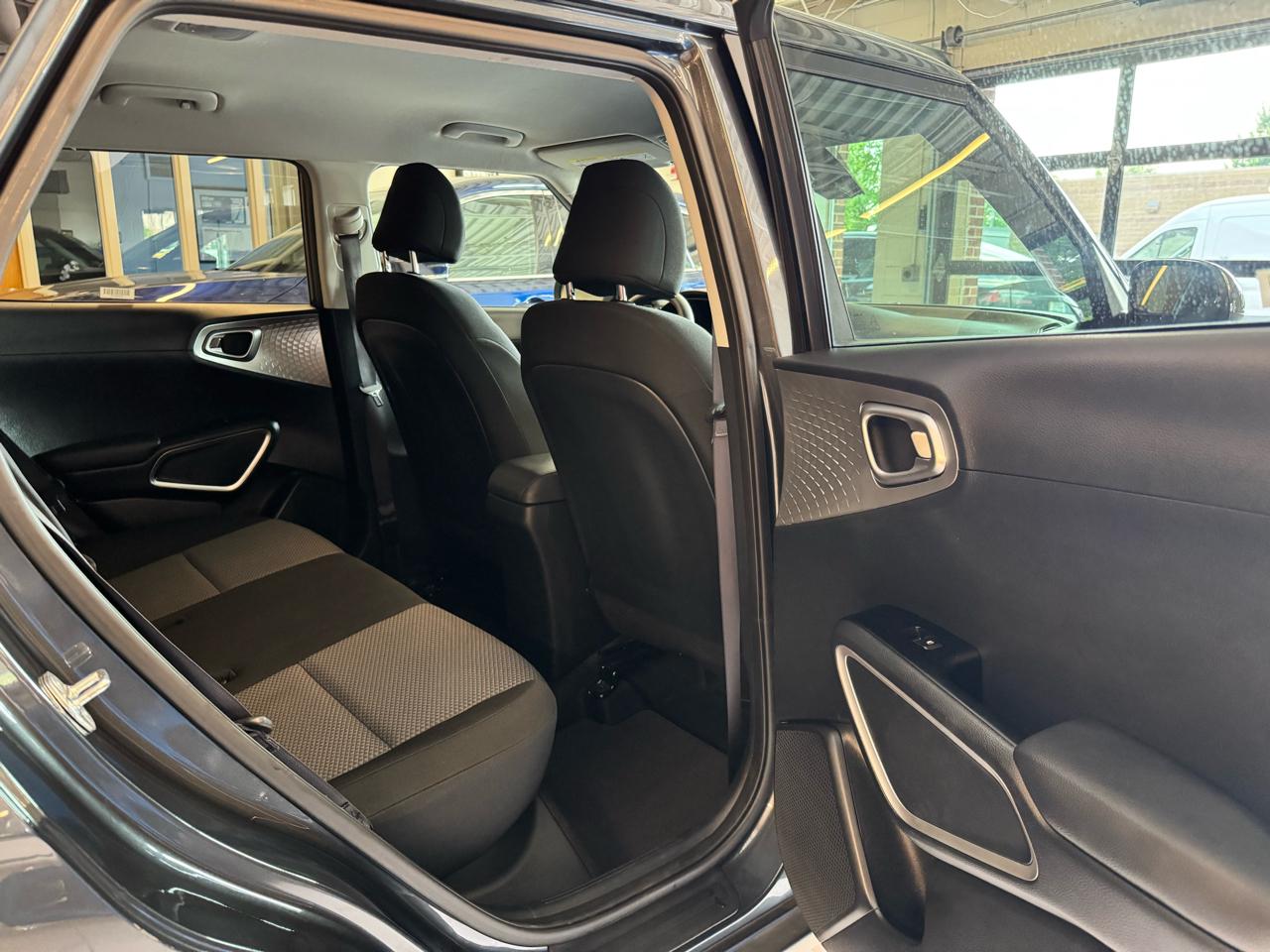 Kia Soul LX IVT 2023