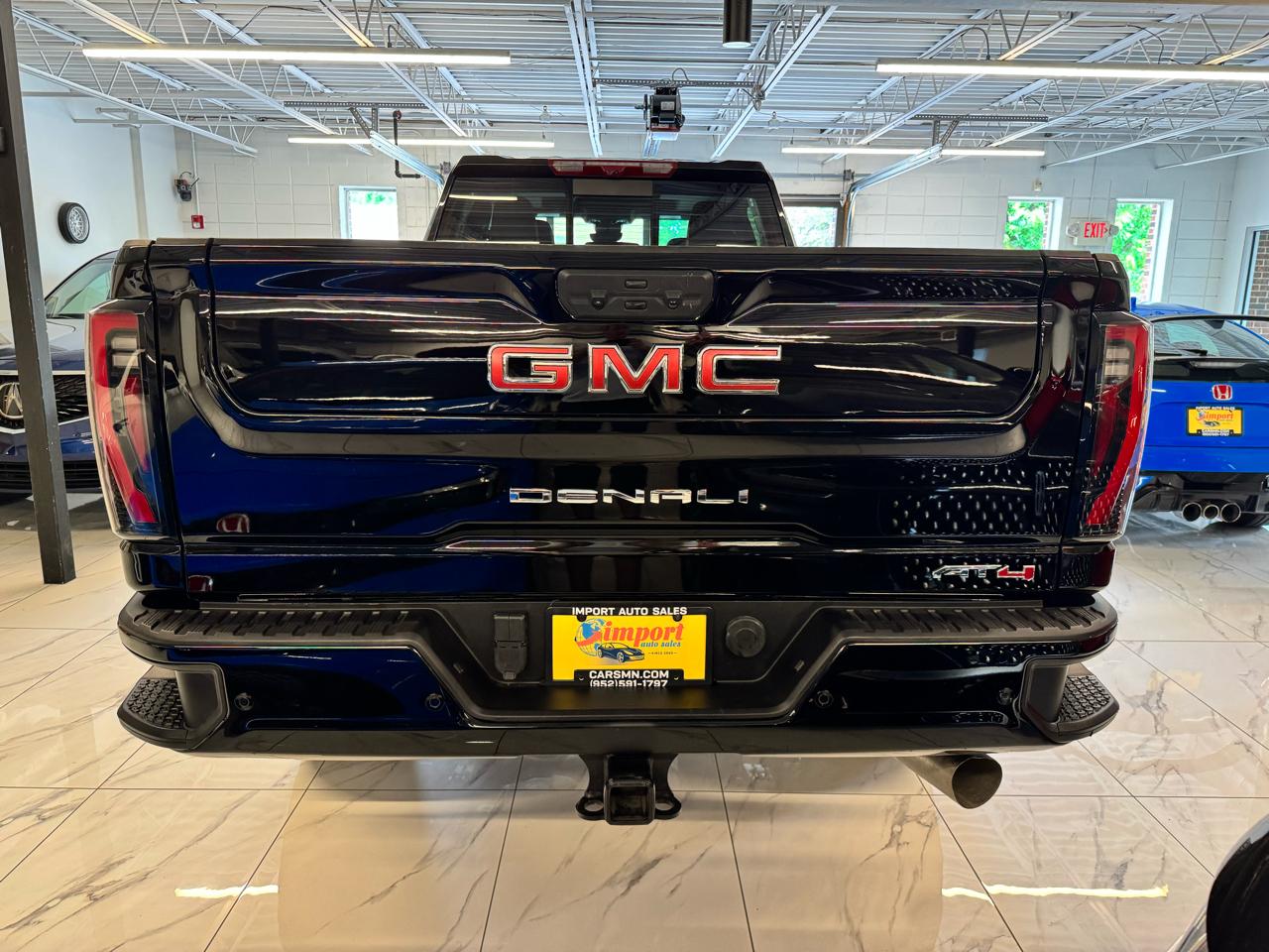 GMC Sierra 3500HD 4WD Crew Cab 172" AT4 2026