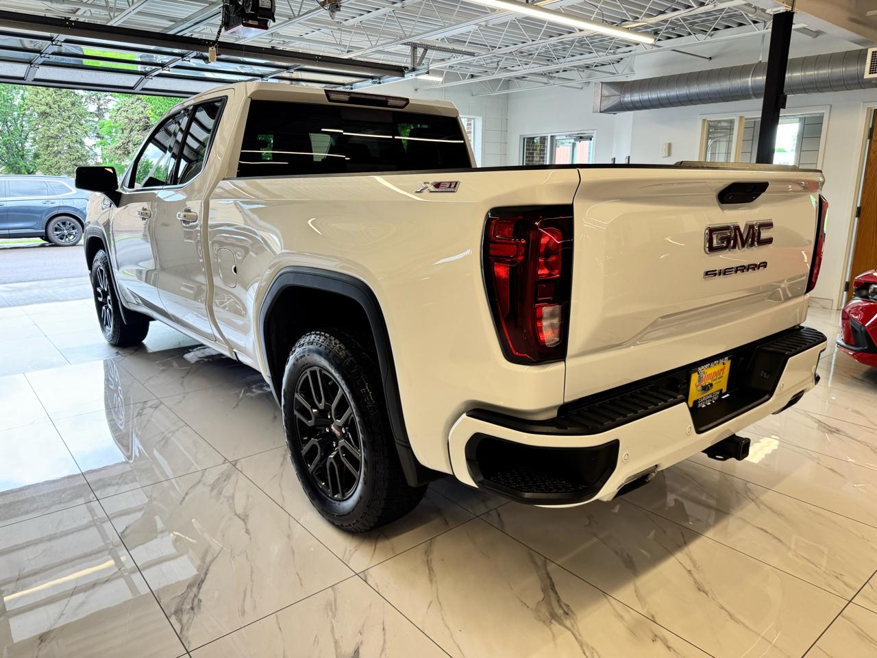 GMC Sierra 1500 4WD Double Cab 147" Elevation w/3SB 2021