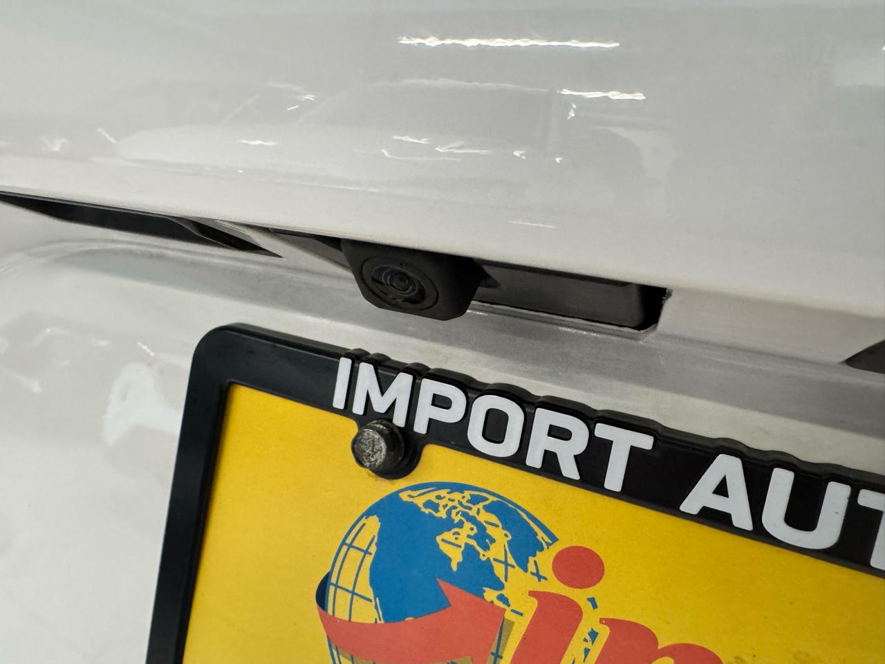 Toyota Sienna LE AWD 8-Passenger (Natl) 2025
