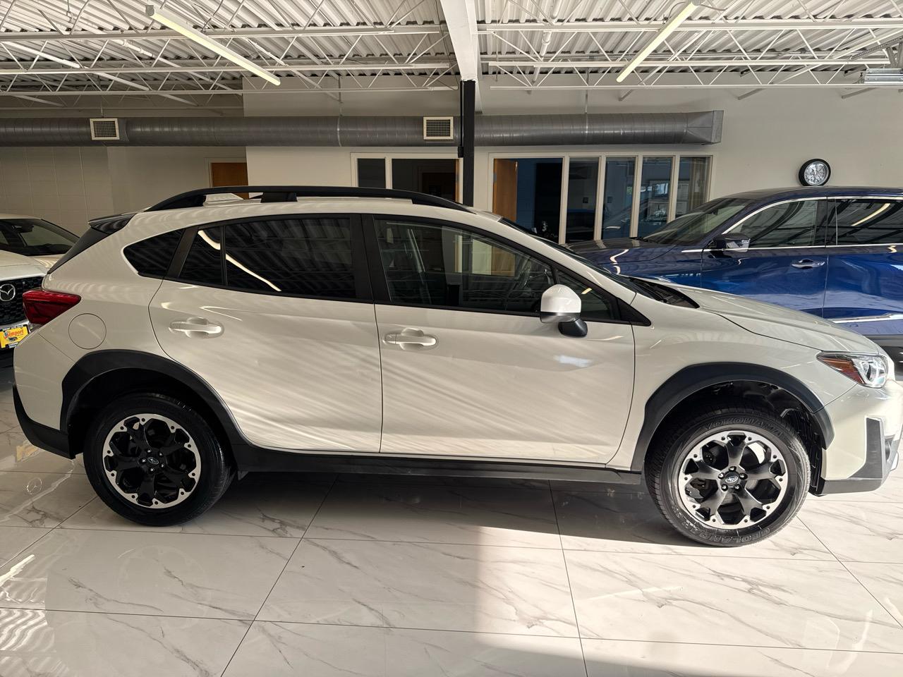 Subaru Crosstrek Premium Manual 2021