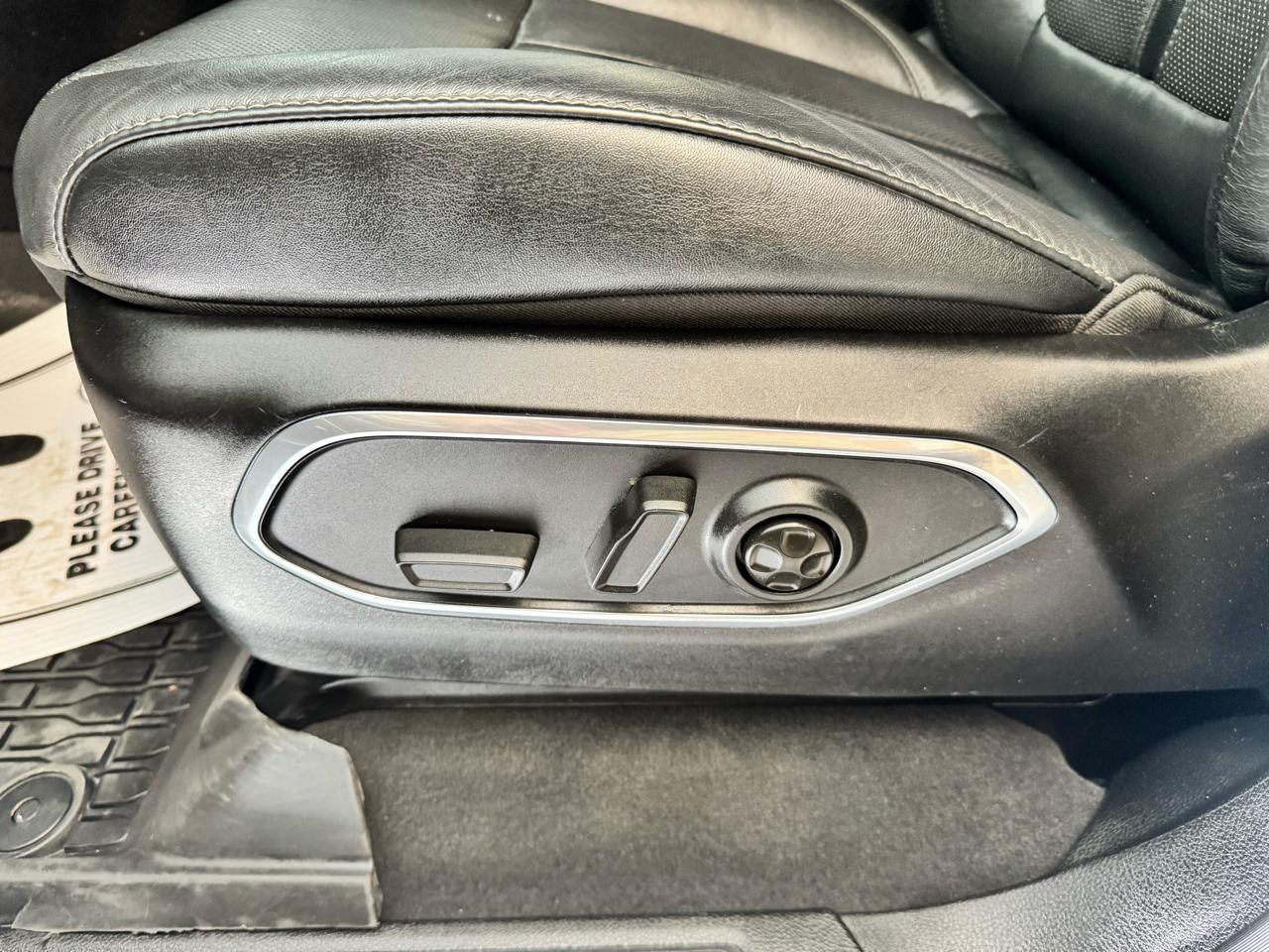 Jeep Wagoneer L Series II 4x2 *Ltd Avail* 2024