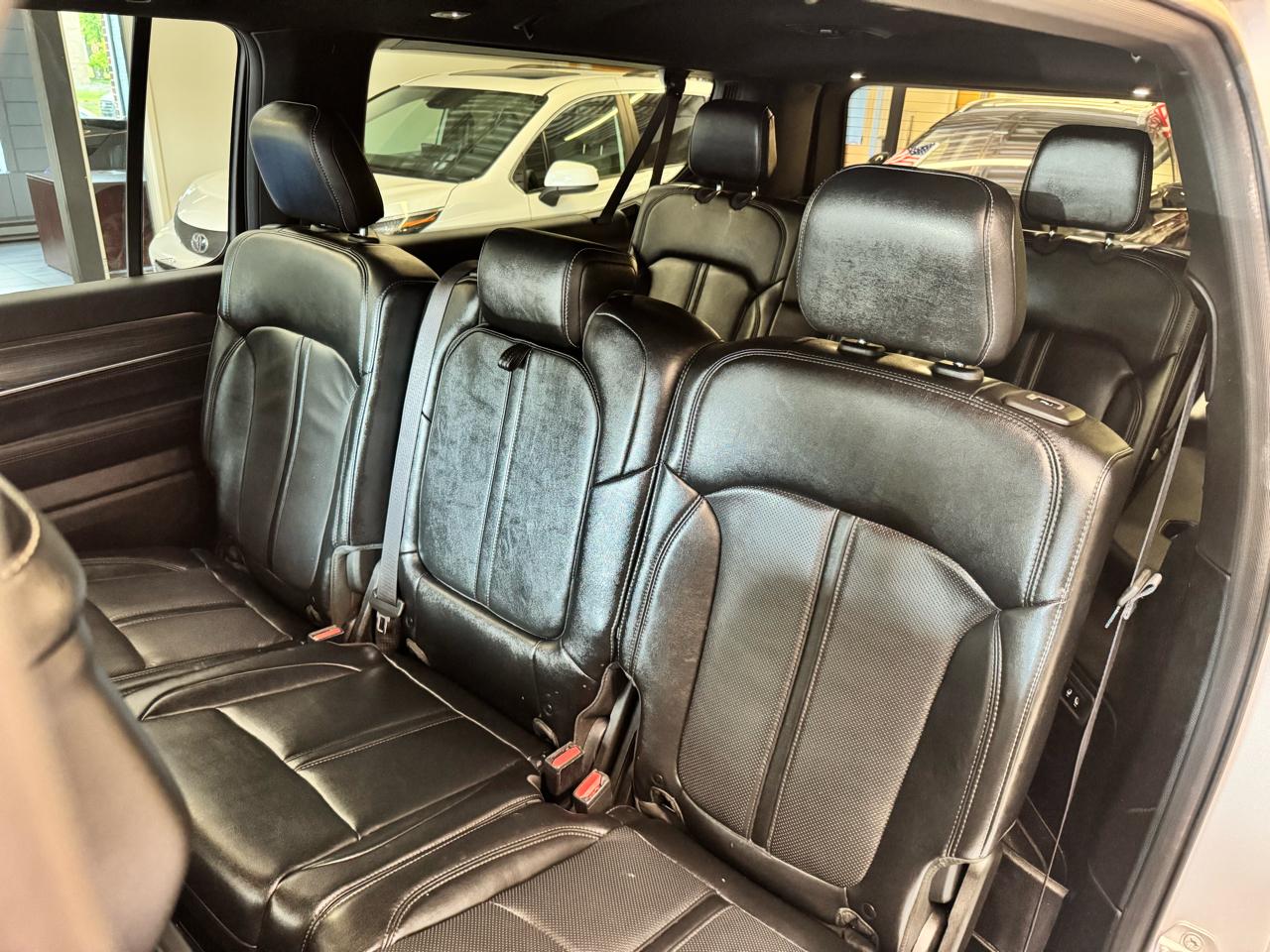 Jeep Wagoneer L Series II 4x2 *Ltd Avail* 2024