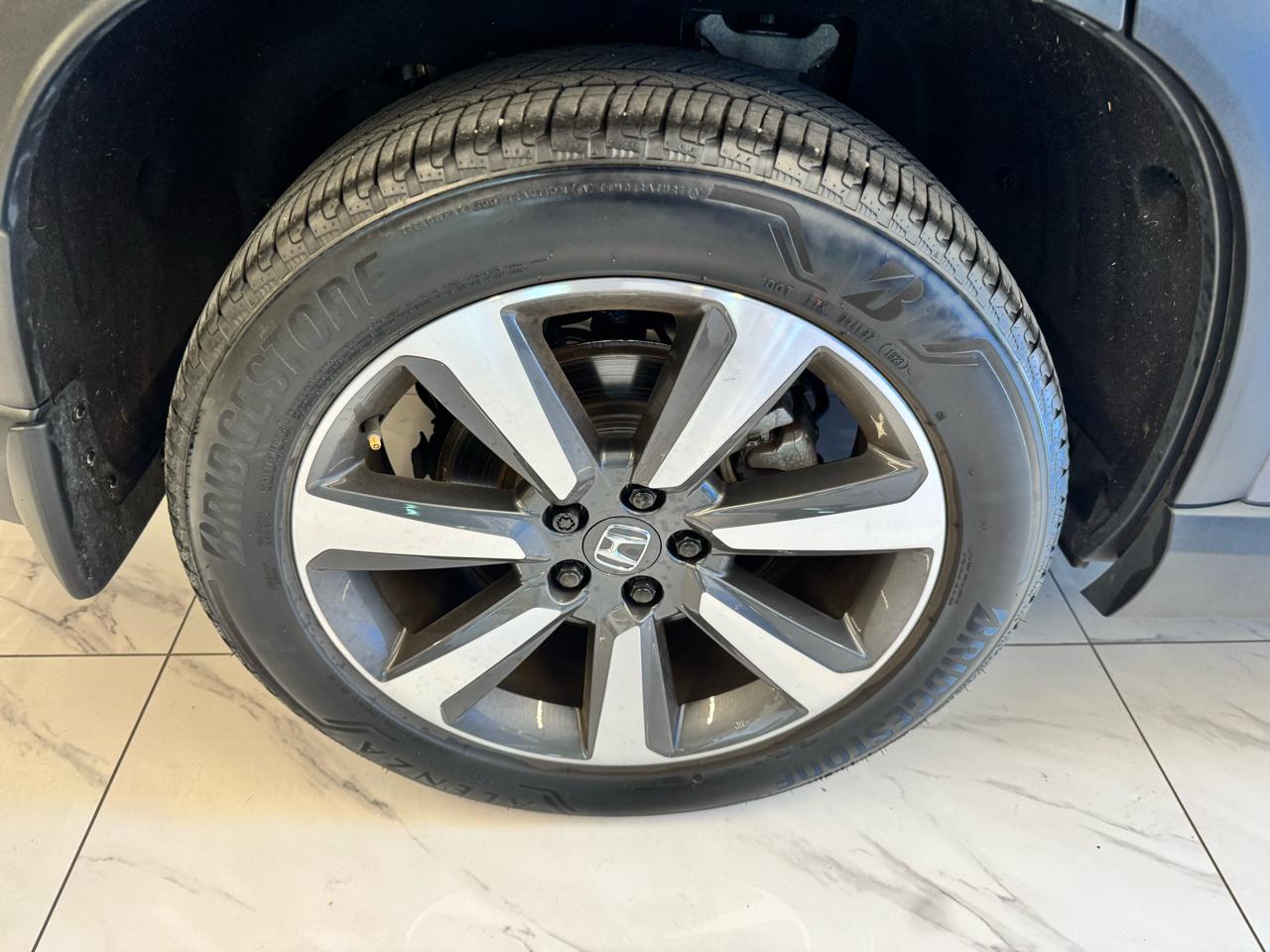 Honda Pilot Elite AWD 2023