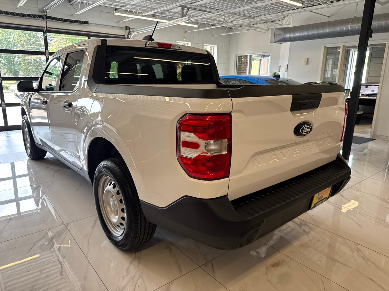 Ford Maverick XL AWD SuperCrew 2025