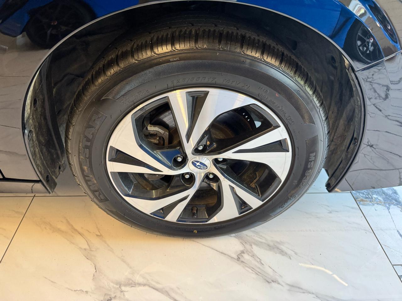 Subaru Legacy Premium CVT 2023