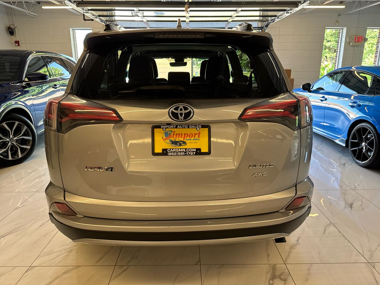 Toyota RAV4 Limited AWD (Natl) 2018