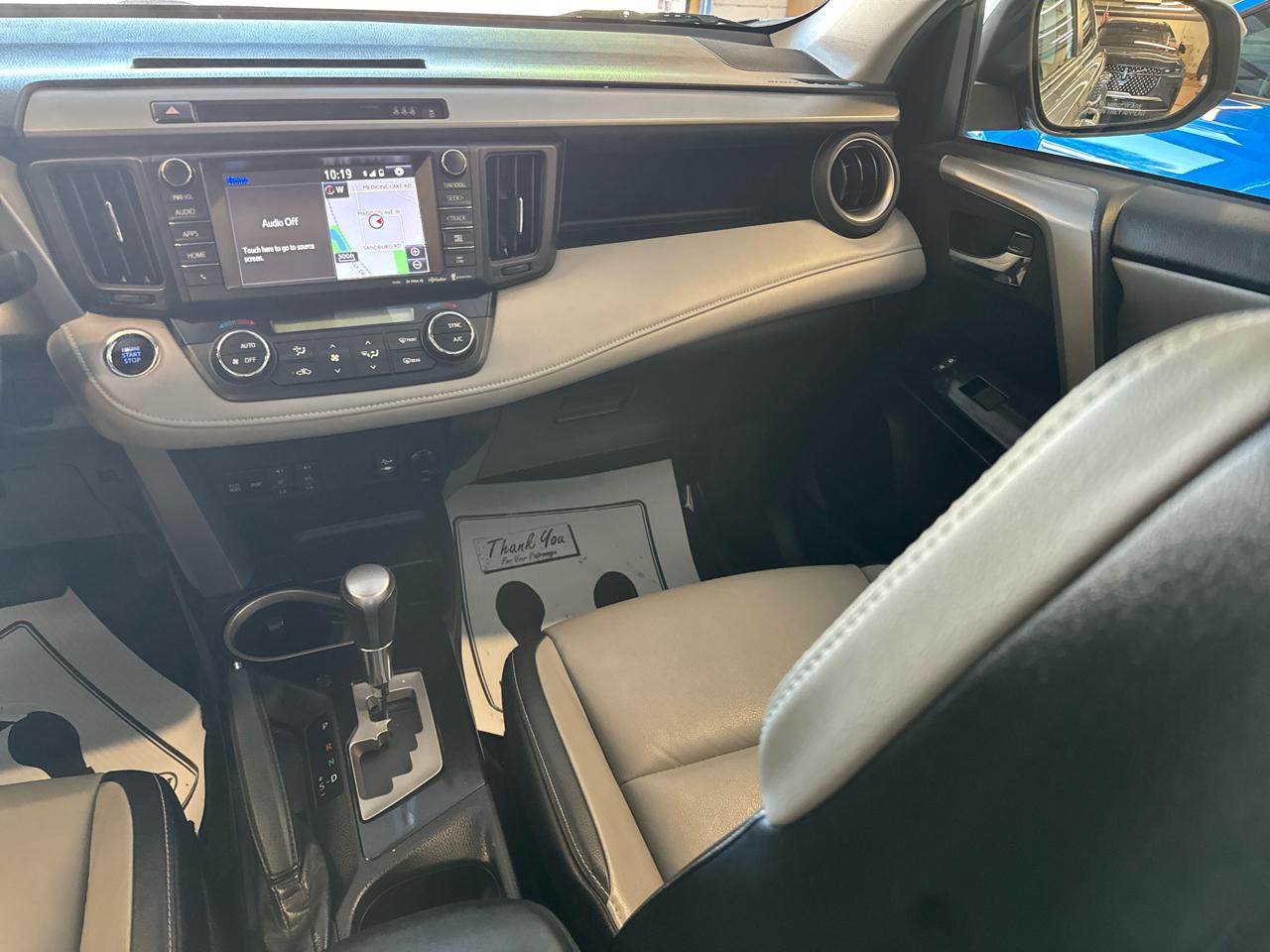 Toyota RAV4 Limited AWD (Natl) 2018