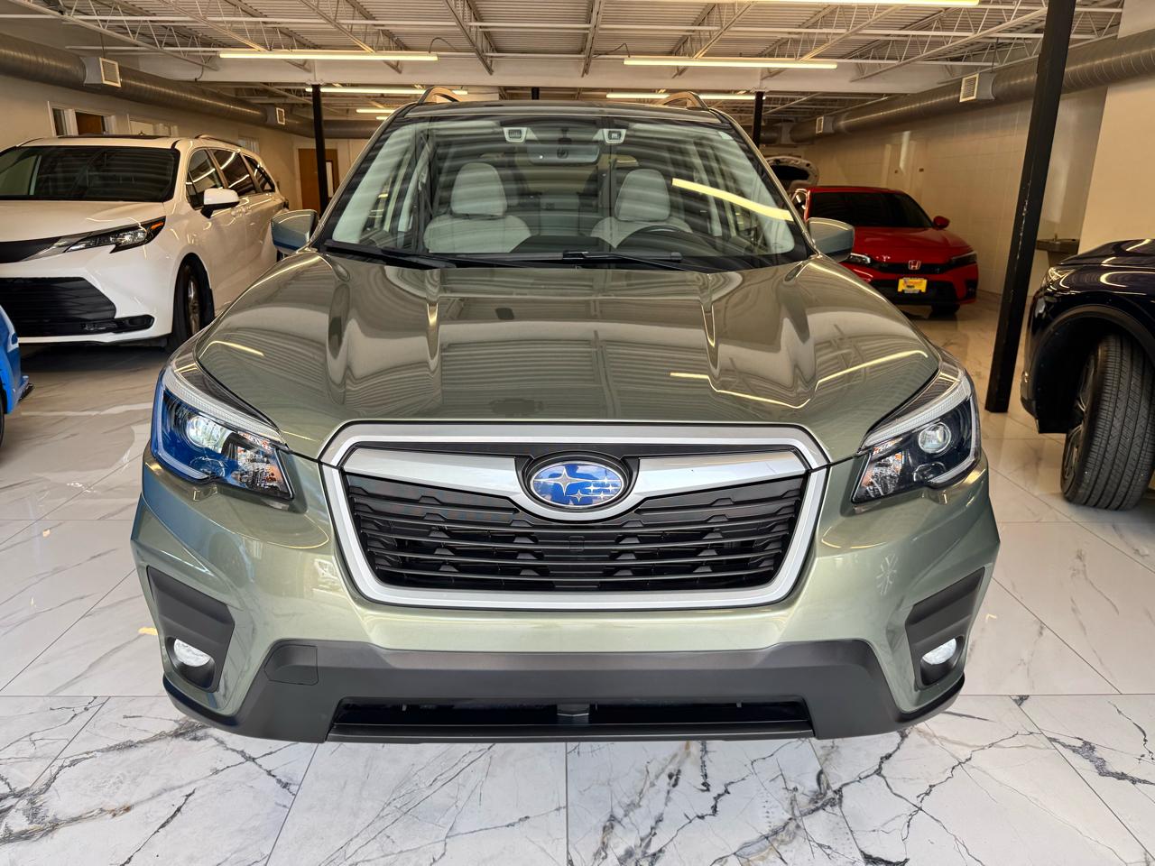 Subaru Forester Premium CVT 2021