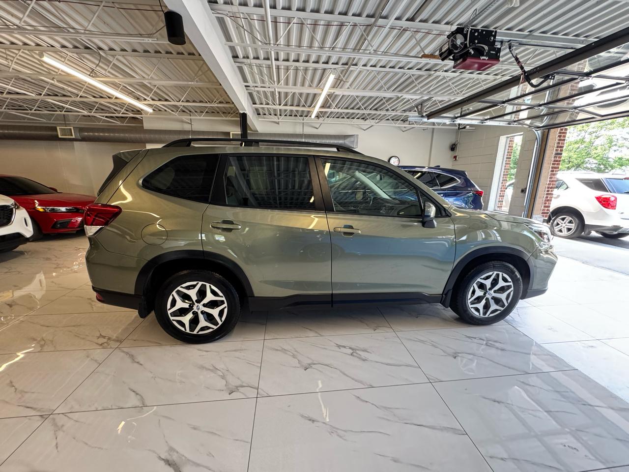 Subaru Forester Premium CVT 2021