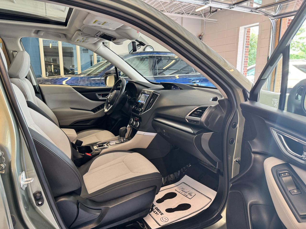 Subaru Forester Premium CVT 2021