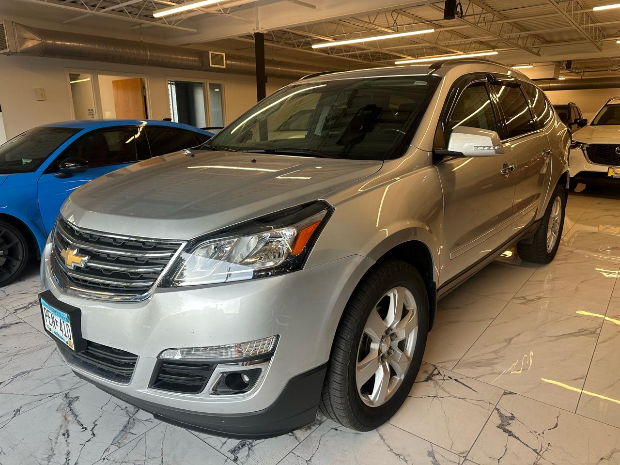 Chevrolet Traverse FWD 4dr LT w/1LT 2017
