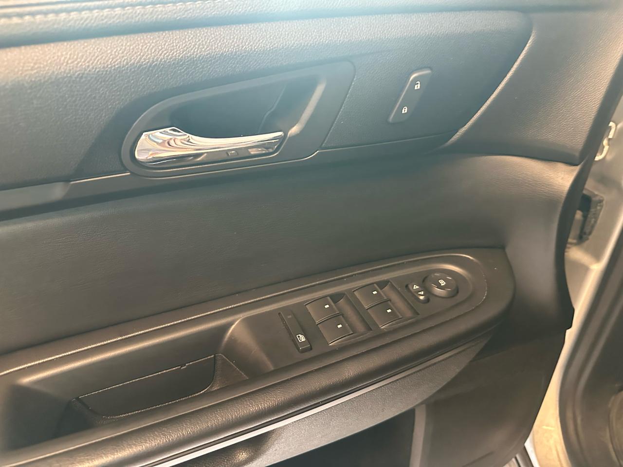 Chevrolet Traverse FWD 4dr LT w/1LT 2017