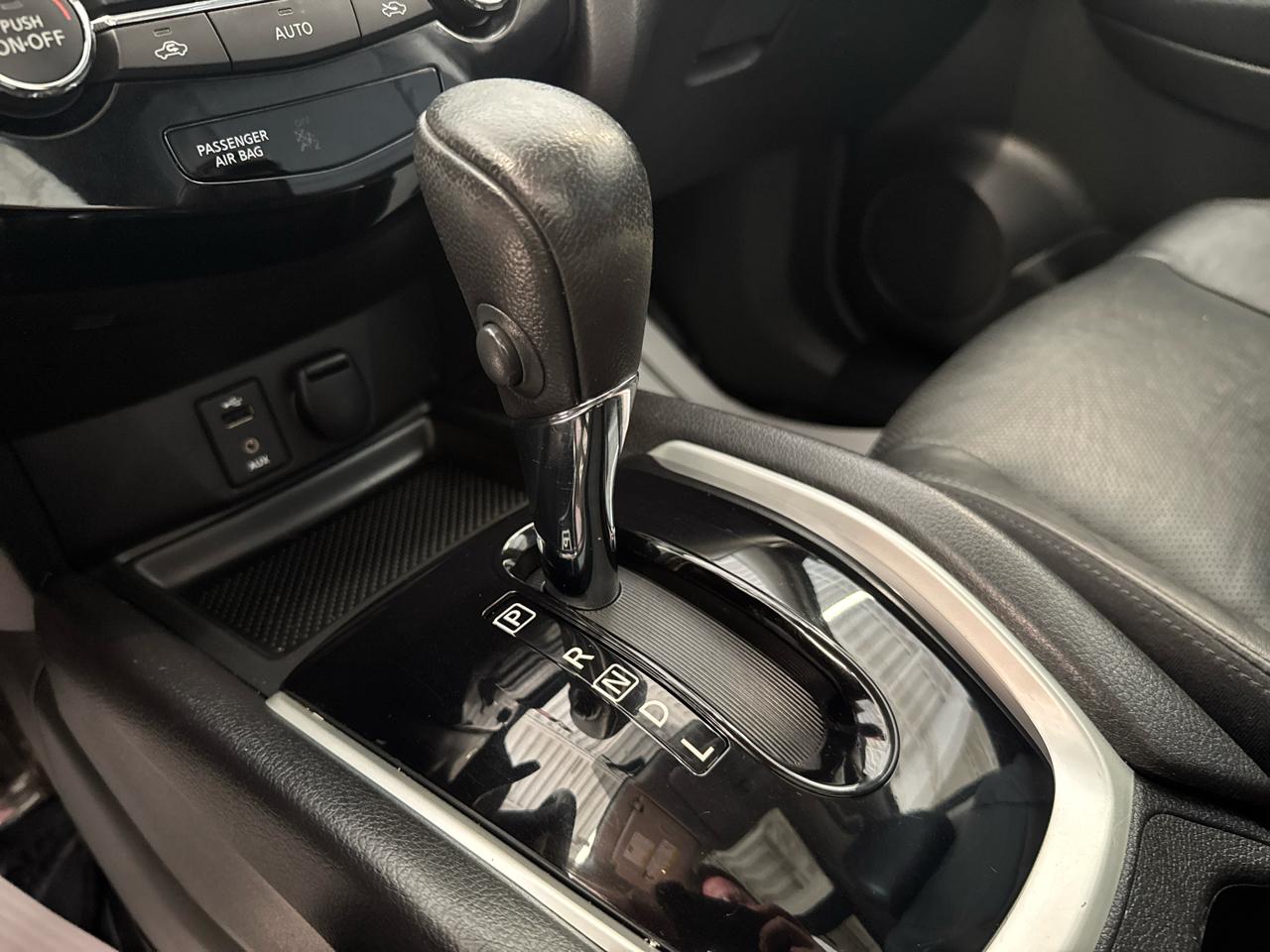 Nissan Rogue AWD 4dr SL 2015