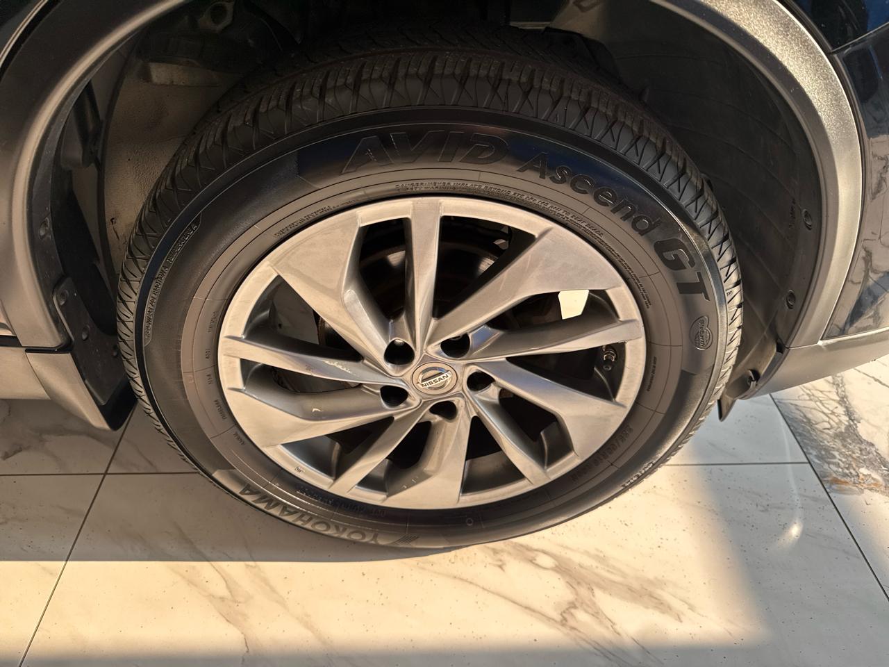 Nissan Rogue AWD 4dr SL 2015