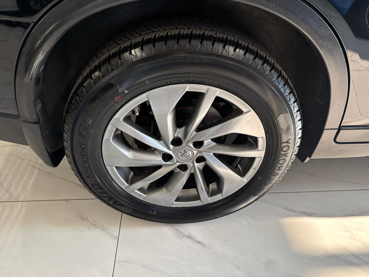 Nissan Rogue AWD 4dr SL 2015