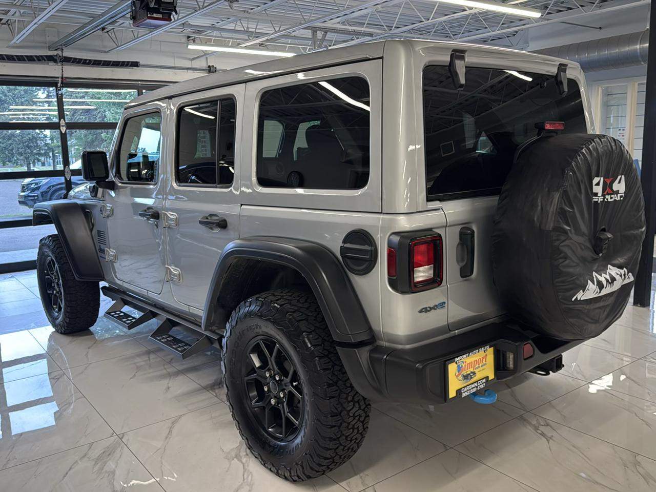 Jeep Wrangler 4xe Willys 4x4 2024