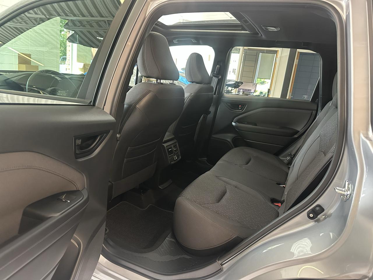 Subaru Forester Premium AWD 2025