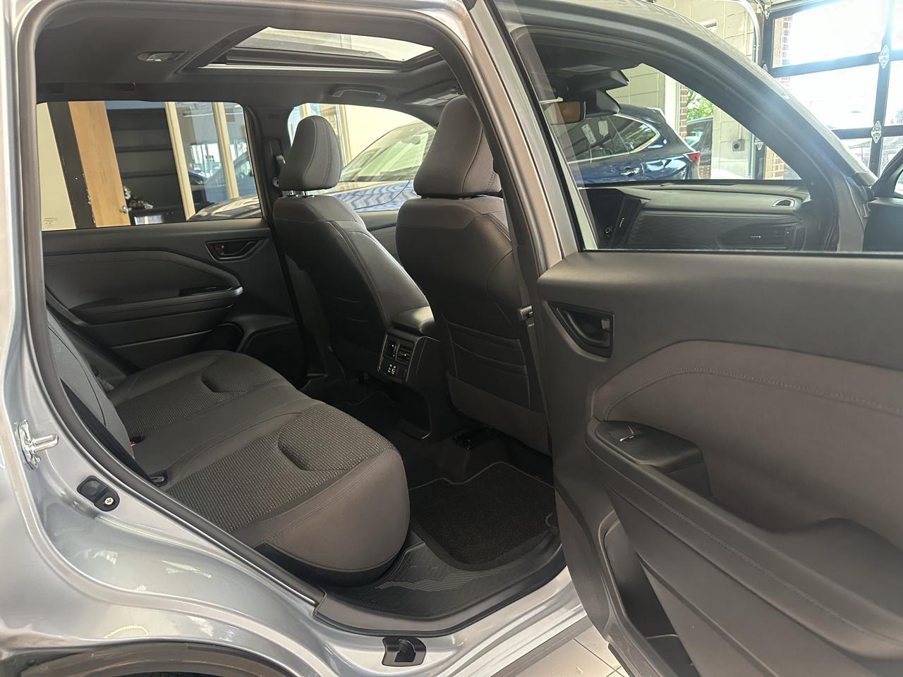 Subaru Forester Premium AWD 2025