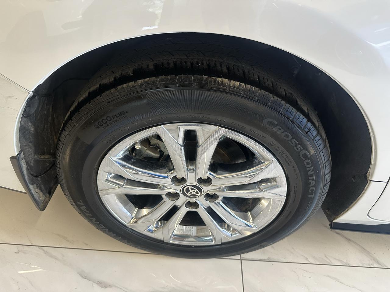 Toyota Sienna Platinum AWD 7-Passenger (Natl) 2024