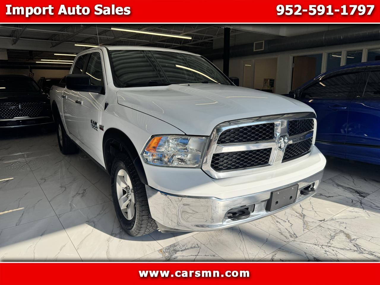 RAM 1500 4WD Crew Cab 140.5" SLT 2016
