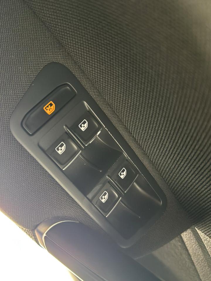 Volkswagen Golf GTI 2.0T 4-Door Autobahn DSG 2017