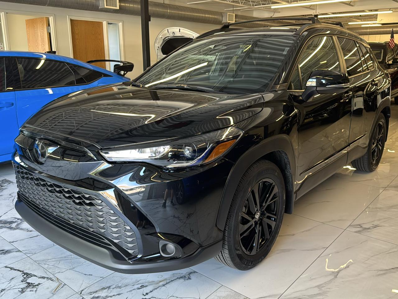 Toyota Corolla Cross Hybrid Nightshade Edition 4WD (Natl) 2025