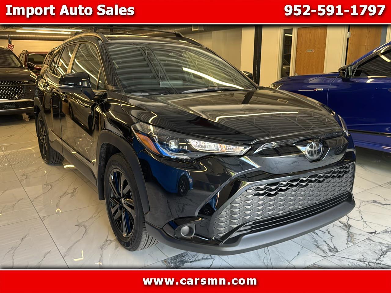 Toyota Corolla Cross Hybrid Nightshade Edition 4WD (Natl) 2025