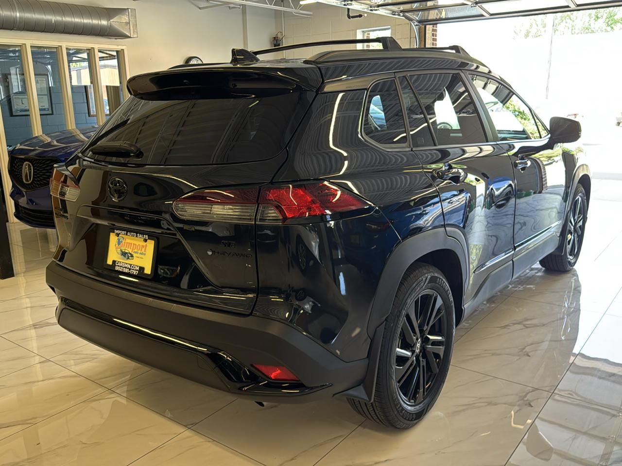 Toyota Corolla Cross Hybrid Nightshade Edition 4WD (Natl) 2025