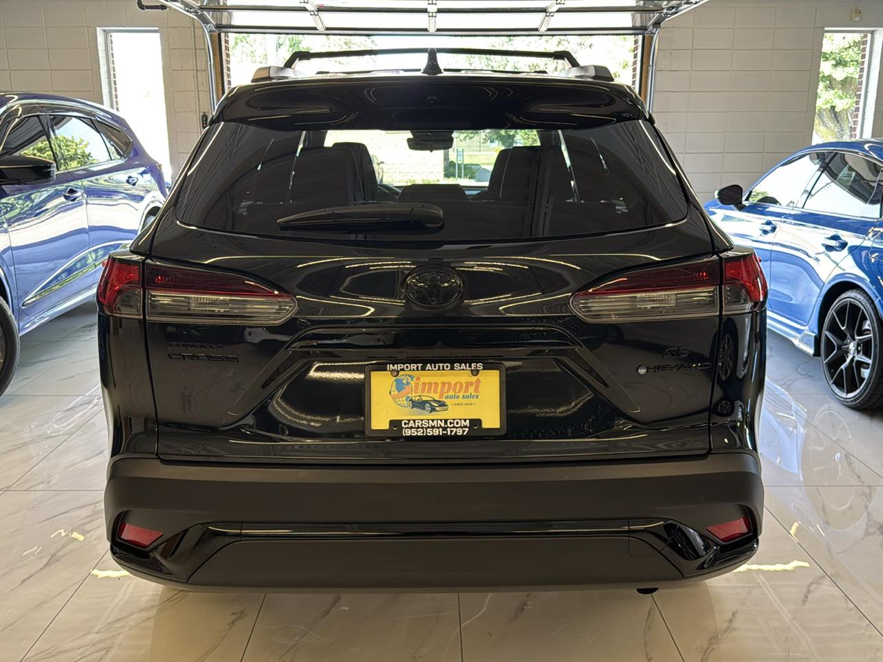 Toyota Corolla Cross Hybrid Nightshade Edition 4WD (Natl) 2025