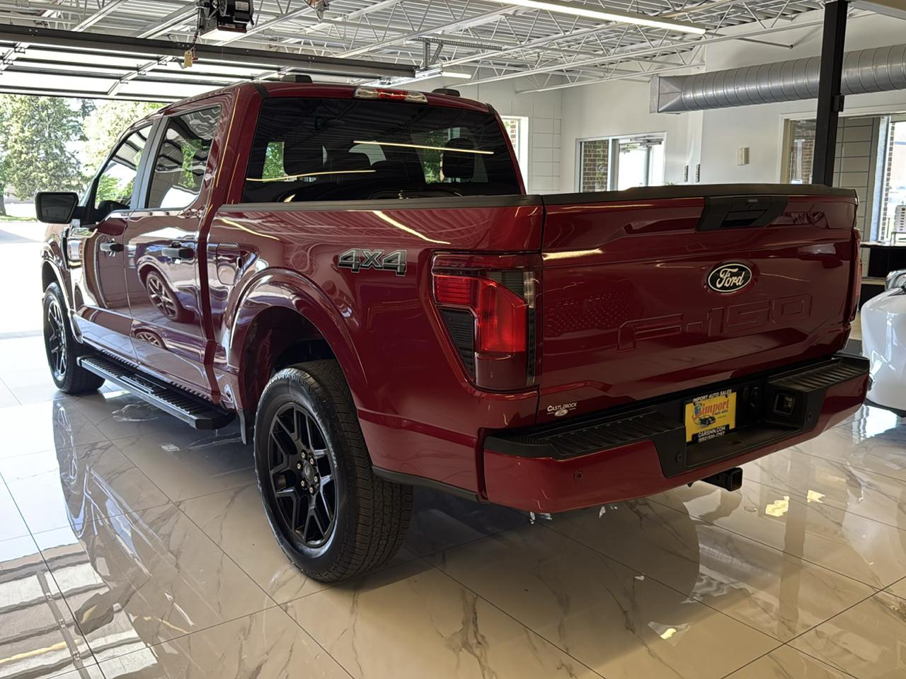 Ford F-150 STX SuperCrew 4WD 2025