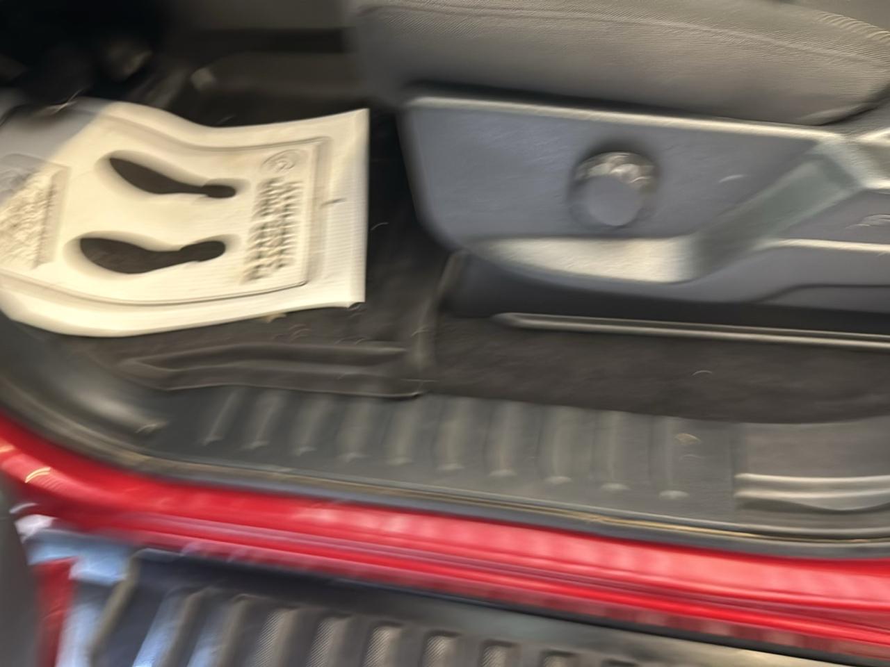 Ford F-150 STX SuperCrew 4WD 2025