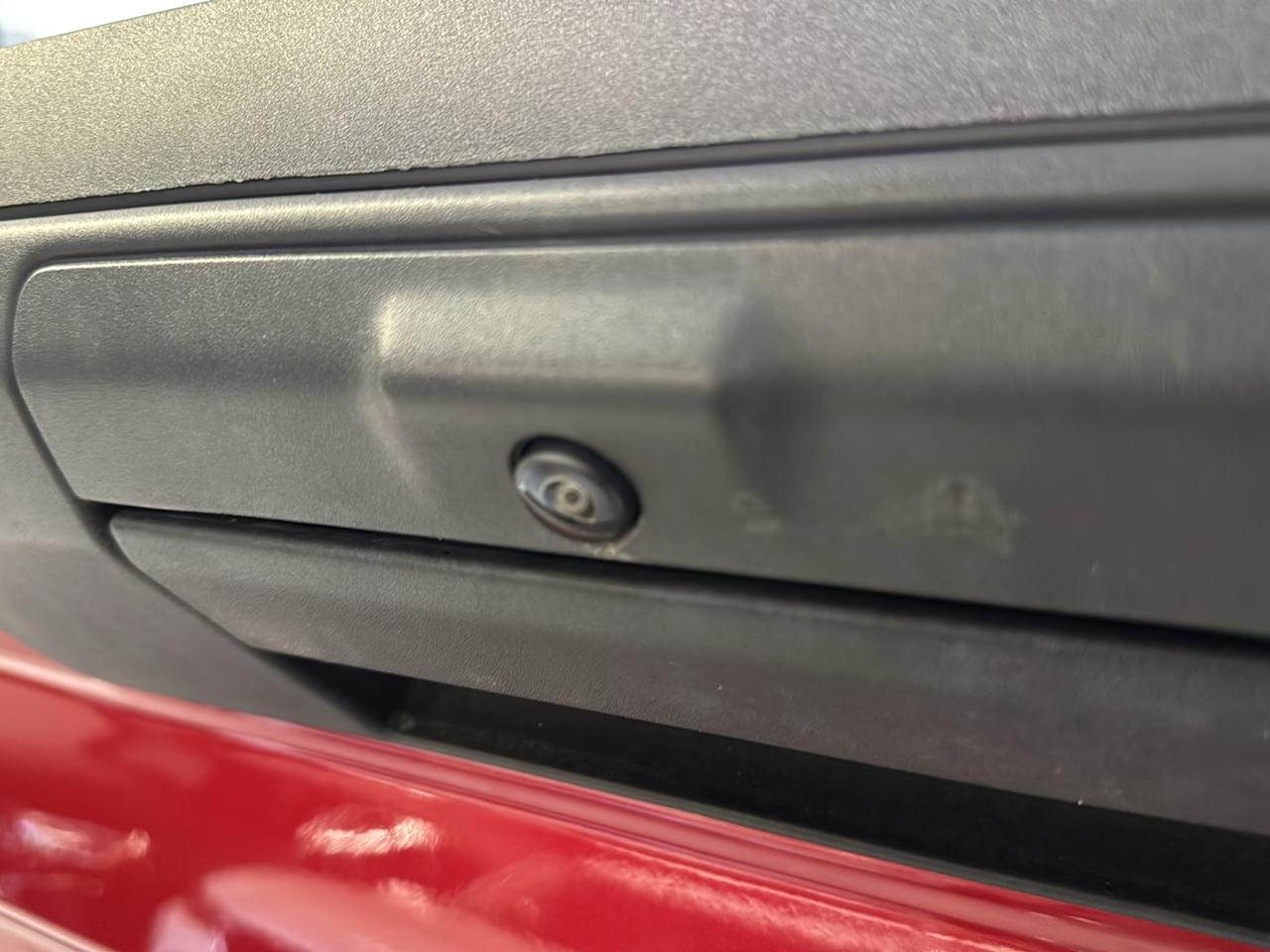 Ford F-150 STX SuperCrew 4WD 2025