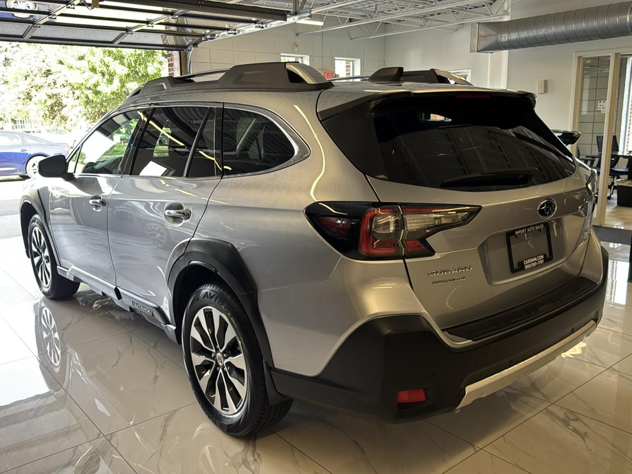 Subaru Outback Touring AWD 2025