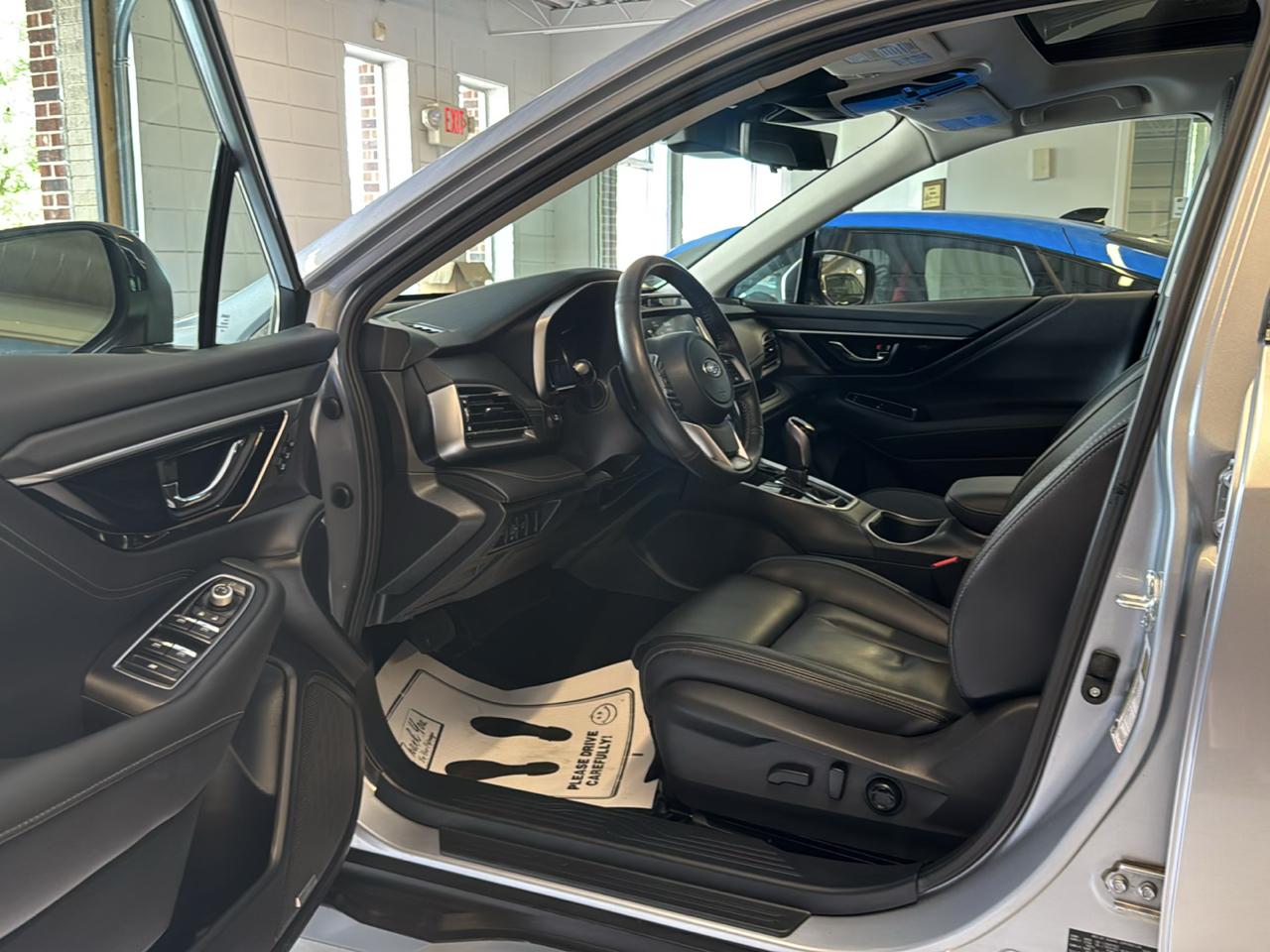 Subaru Outback Touring AWD 2025