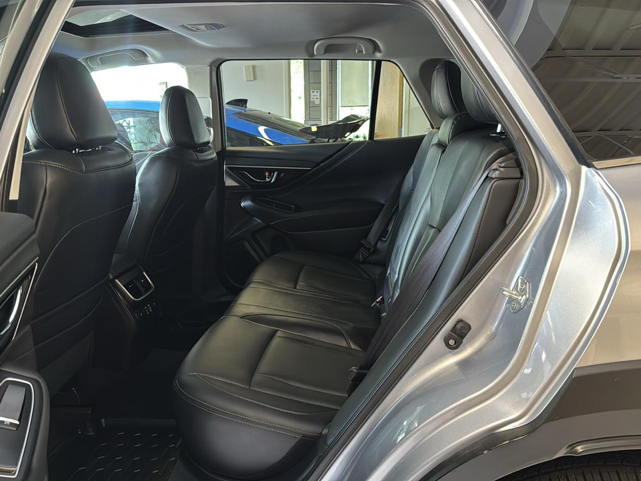 Subaru Outback Touring AWD 2025