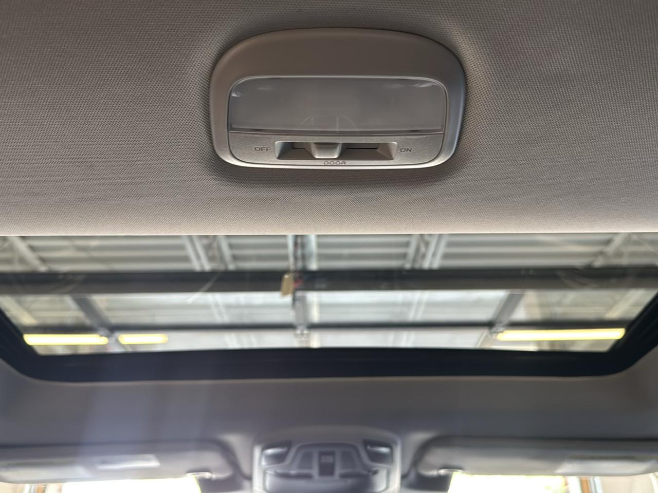 Subaru Outback Touring AWD 2025