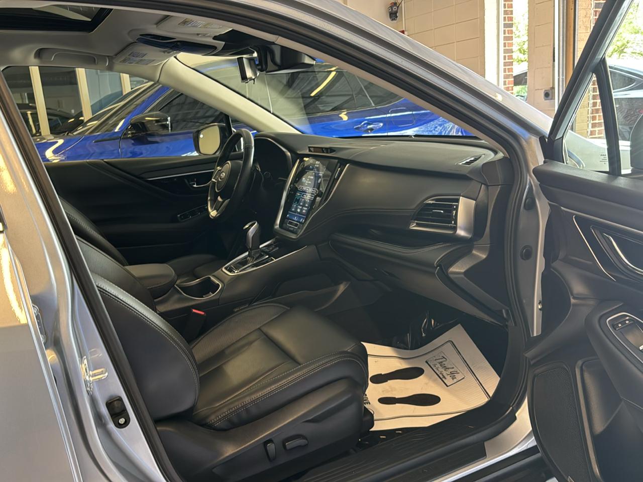 Subaru Outback Touring AWD 2025